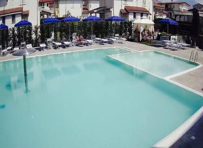 Apparthotel Residence Riviera Dei Cedri Санта-Марія-дель-Чедро Екстер'єр фото