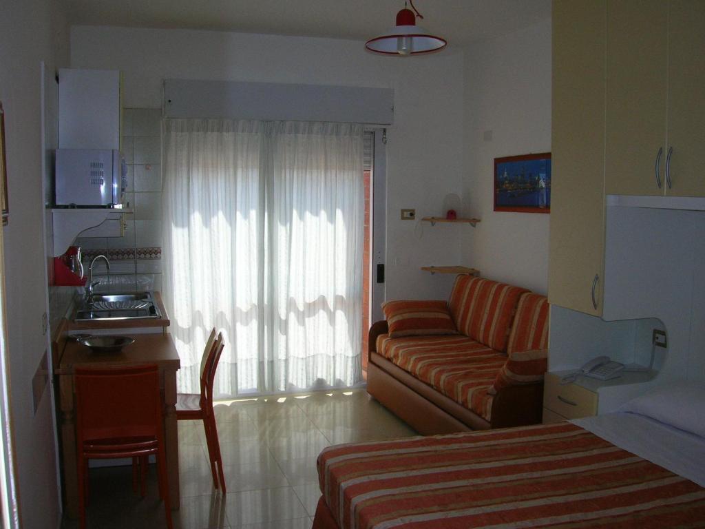 Apparthotel Residence Riviera Dei Cedri Санта-Марія-дель-Чедро Екстер'єр фото