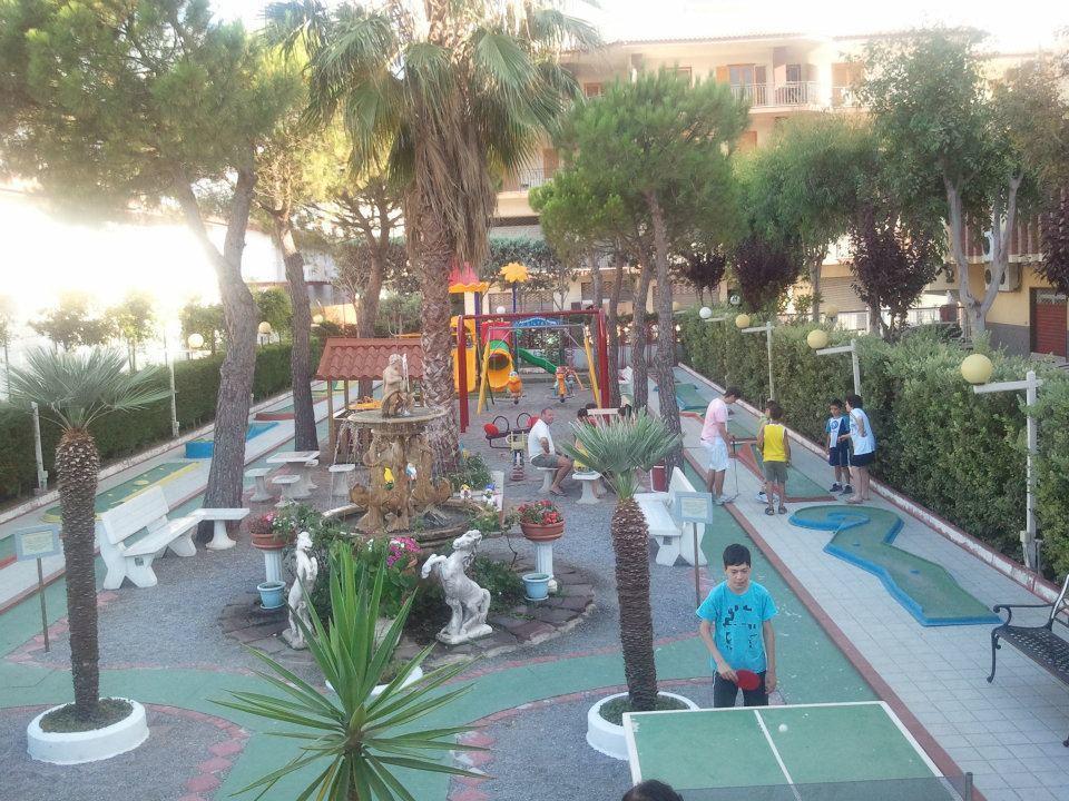 Apparthotel Residence Riviera Dei Cedri Санта-Марія-дель-Чедро Екстер'єр фото