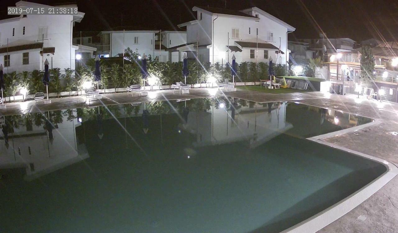 Apparthotel Residence Riviera Dei Cedri Санта-Марія-дель-Чедро Екстер'єр фото