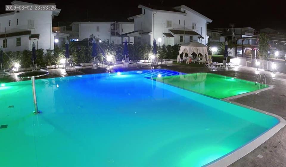 Apparthotel Residence Riviera Dei Cedri Санта-Марія-дель-Чедро Екстер'єр фото