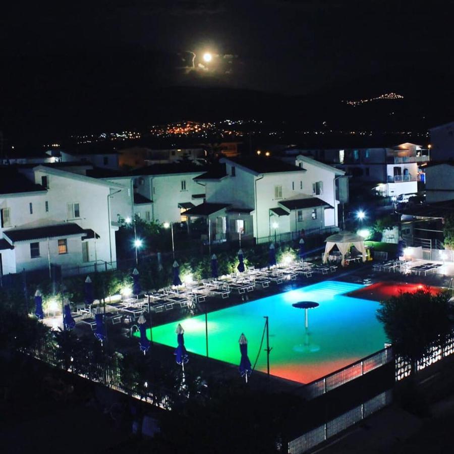 Apparthotel Residence Riviera Dei Cedri Санта-Марія-дель-Чедро Екстер'єр фото